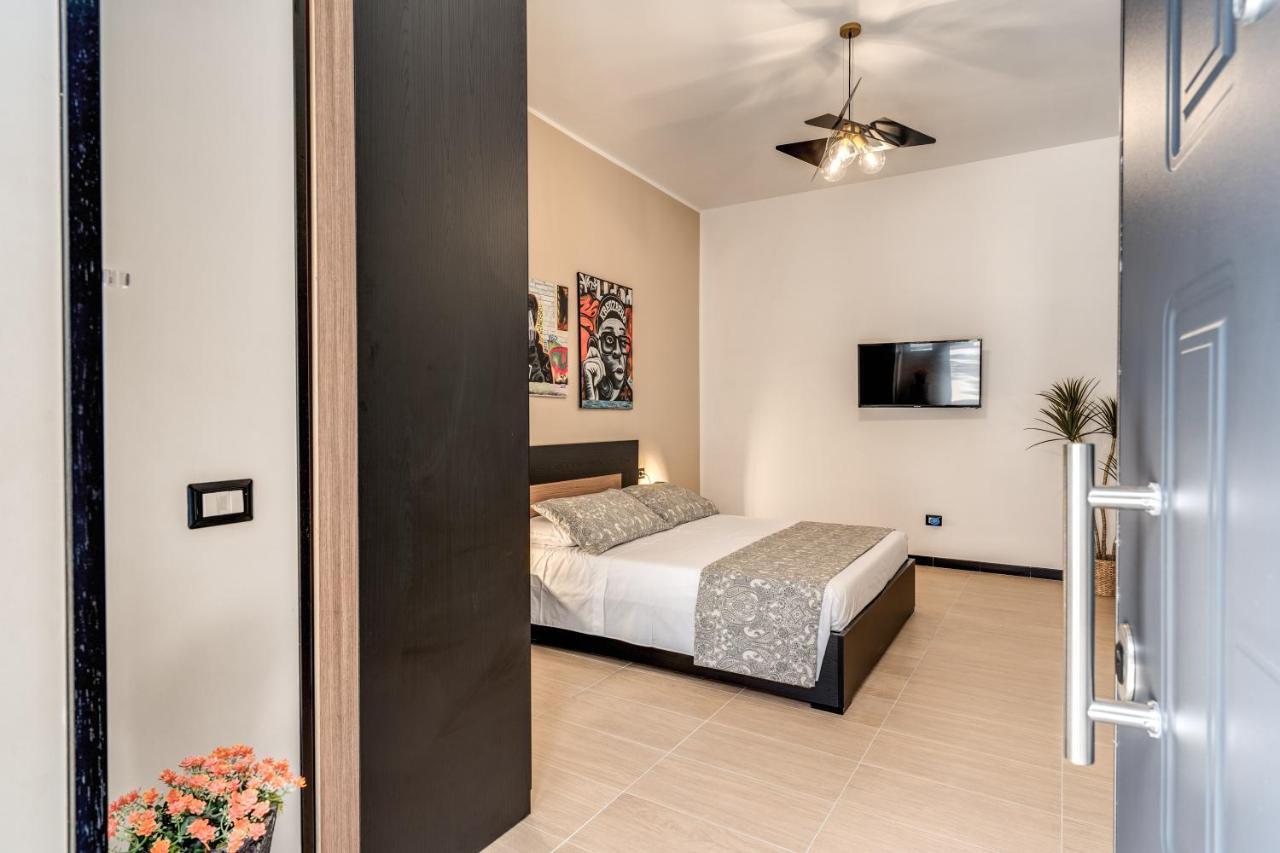 The Quarters Naples Apartments エクステリア 写真
