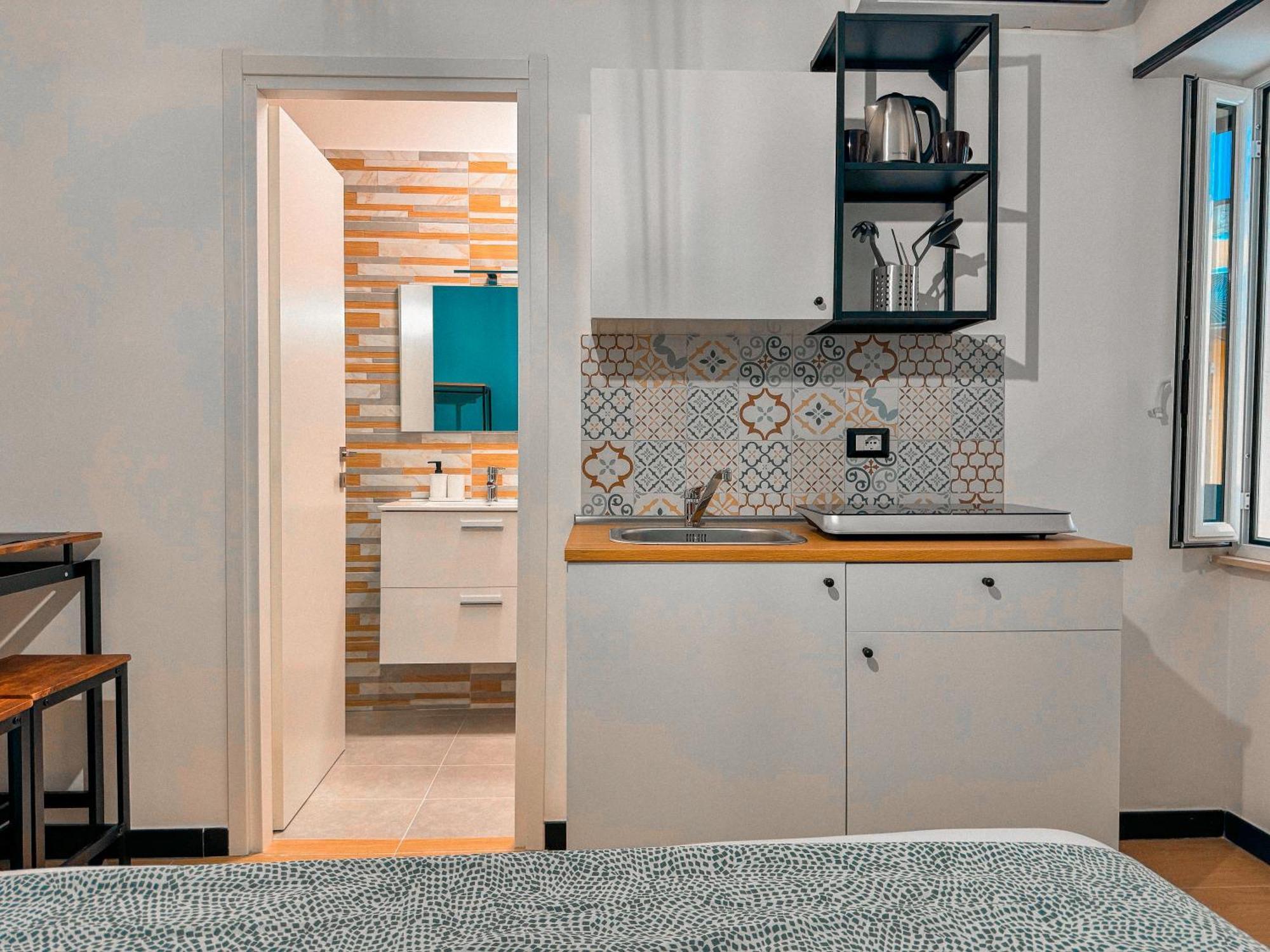 The Quarters Naples Apartments エクステリア 写真