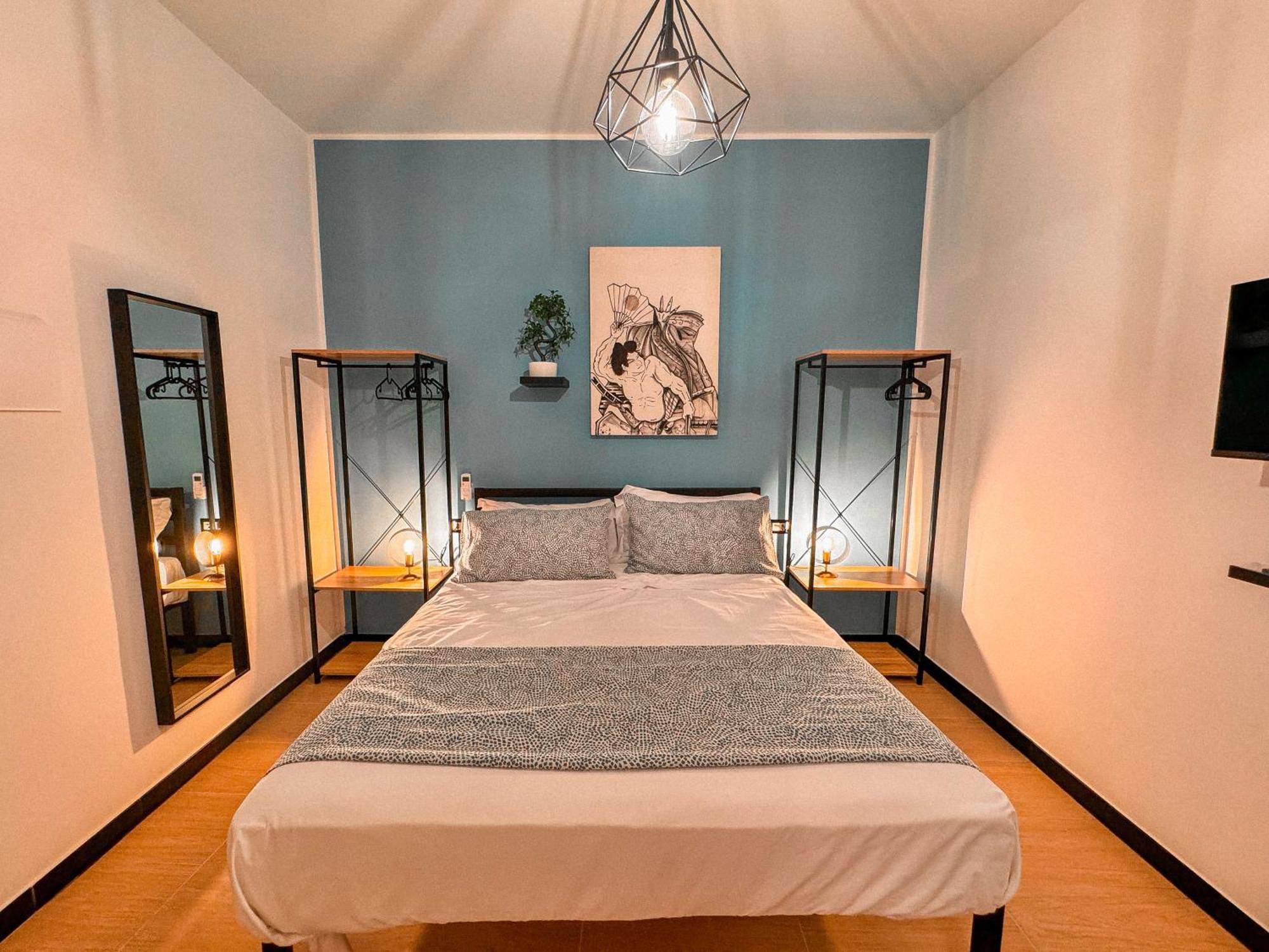The Quarters Naples Apartments エクステリア 写真